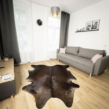 Wohlfuehl-Oase Mitten In Der Stadt - Garten, Grill, Netflix Und Drucker Lipsia Esterno foto
