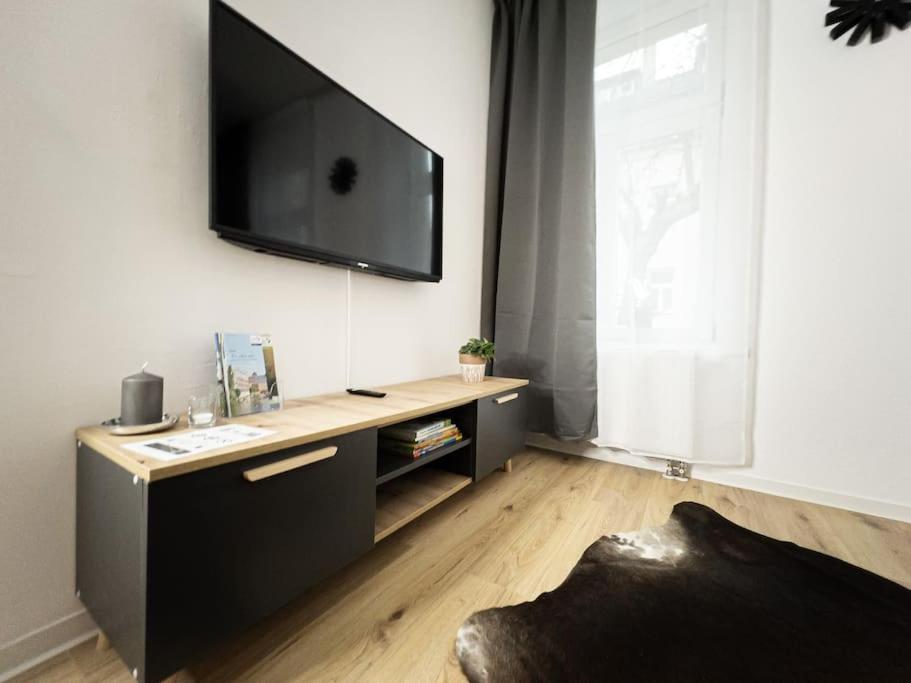 Wohlfuehl-Oase Mitten In Der Stadt - Garten, Grill, Netflix Und Drucker Lipsia Esterno foto